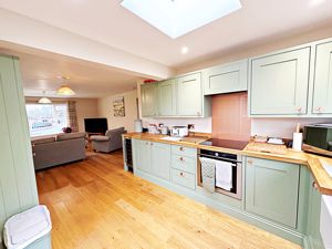 Kitchen- click for photo gallery